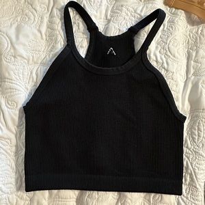 Balance athletica black synergy top